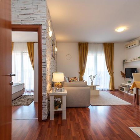 Villa Tonina Trogir Exterior photo