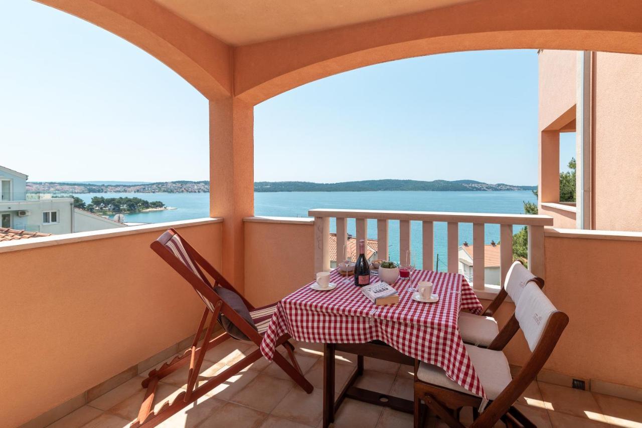 Villa Tonina Trogir Exterior photo