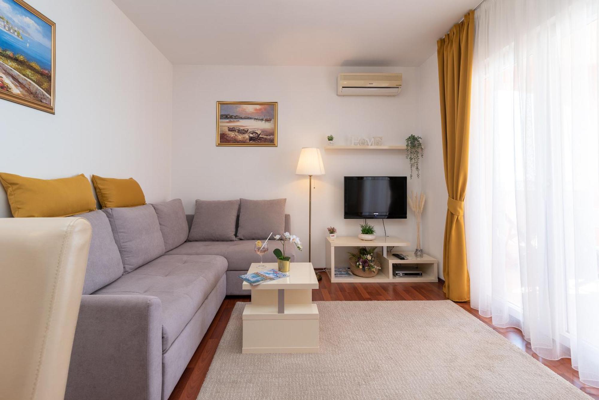 Villa Tonina Trogir Exterior photo