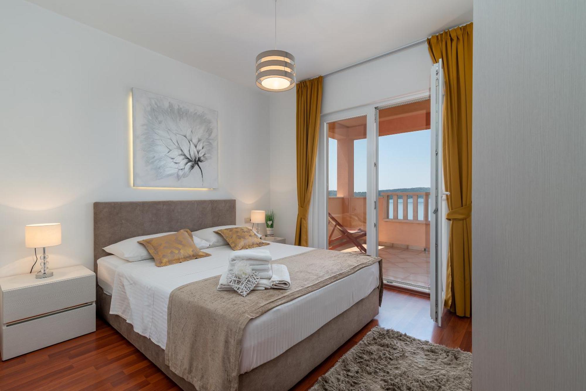 Villa Tonina Trogir Exterior photo